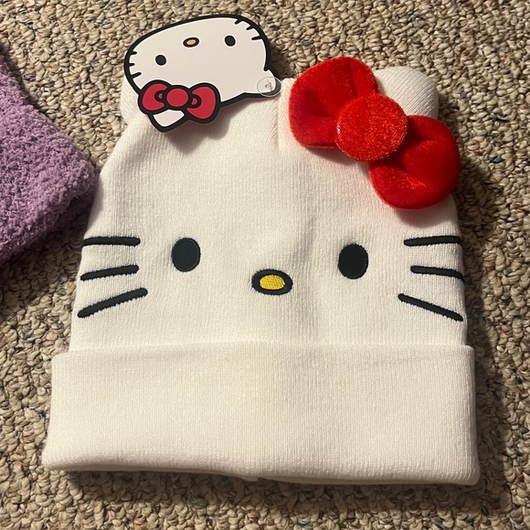 Sanrio Winter Hats - Picture 3 of 4
